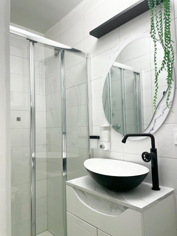 Arina & Julien La Defense-Paris Apartment Suresnes Ngoại thất bức ảnh